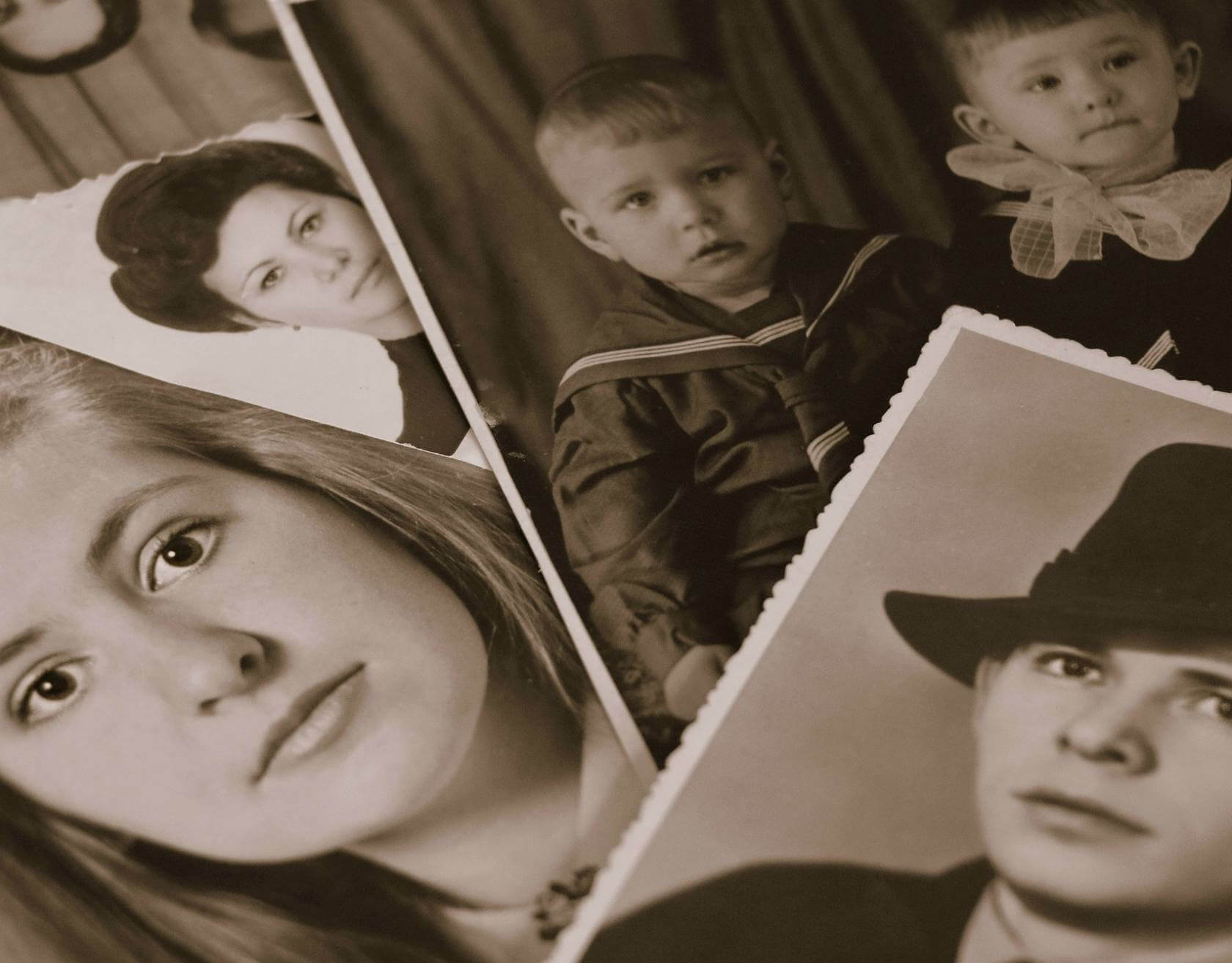Les Constellations Familiales et Systémiques Les Constellations Familiales et Systémiques